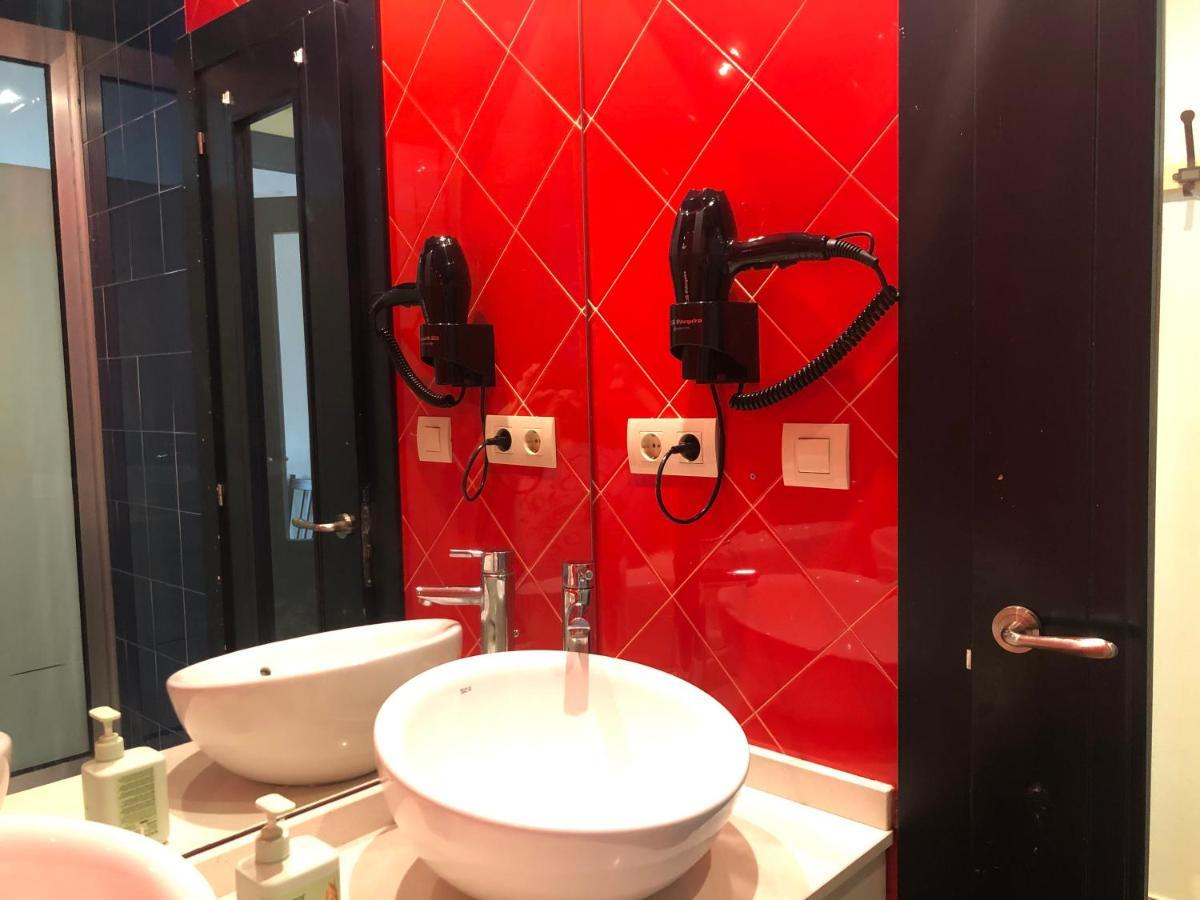 Apartamento Galiana II Lägenhet Avilés Exteriör bild
